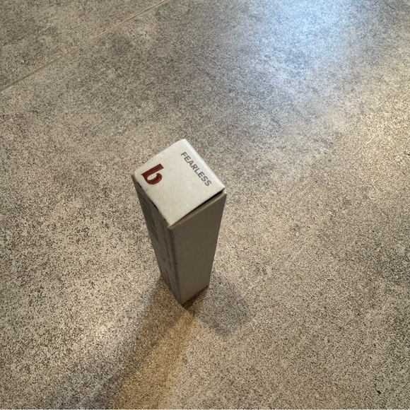 Beautycounter Fearless Statement Maker Satin Lipstick - Picture 5 of 6